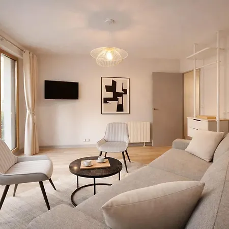 Porte De Versailles Apartment Paris